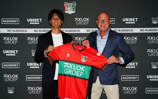 尔完成破门 尔完成破门