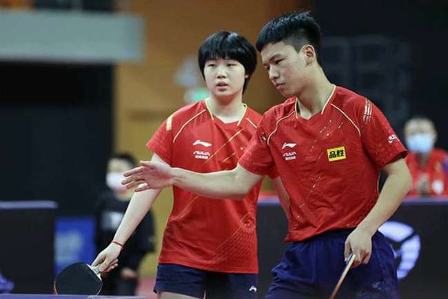 塞维利亚中 塞维利亚中