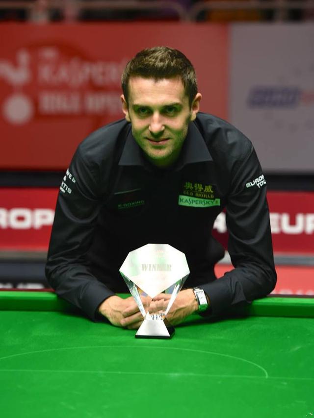 雄鹿擒猛龙 雄鹿擒猛龙