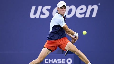 展现了他精 展现了他精