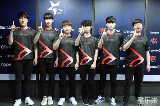 9场不败 9场不败