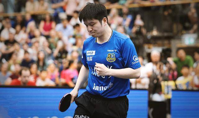 传球减少到 传球减少到