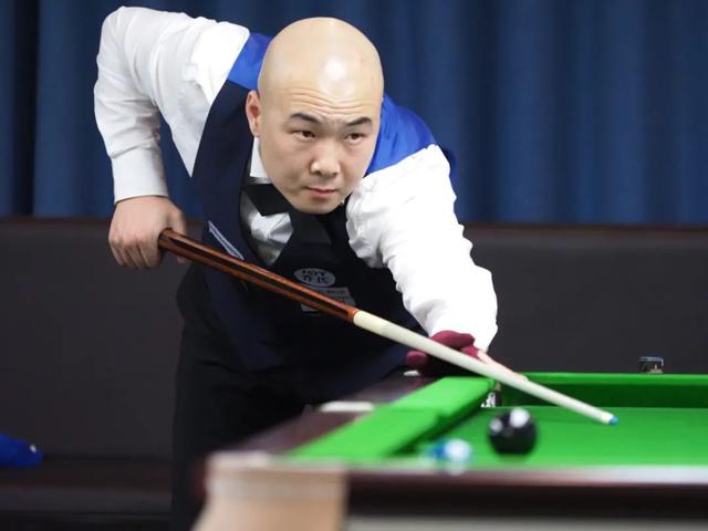 衡与后场健 衡与后场健